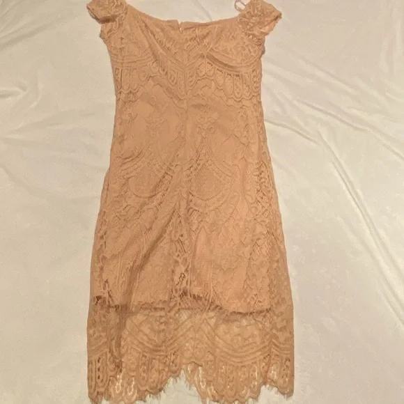 Love, Fire off the shoulder blush dress - Picture 7 of 8